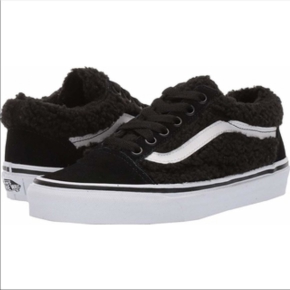 vans fur sneakers